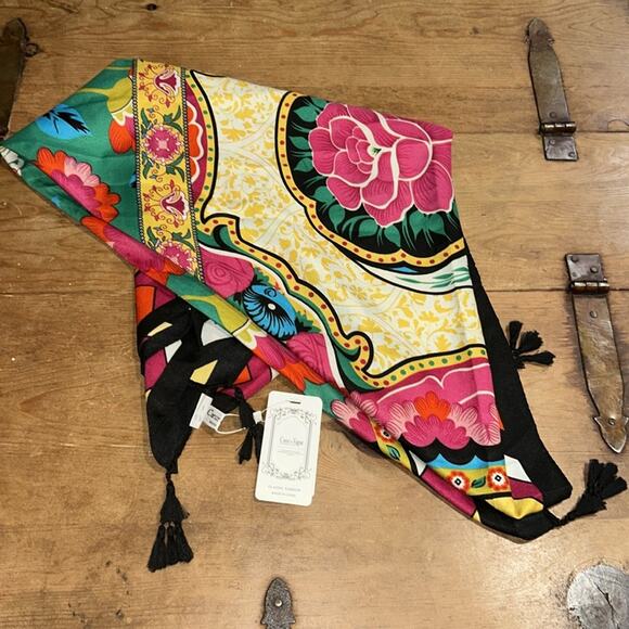 Woman’s Coeur DE Vague Large Floral Print Tassle Scarf - Picture 2 of 9